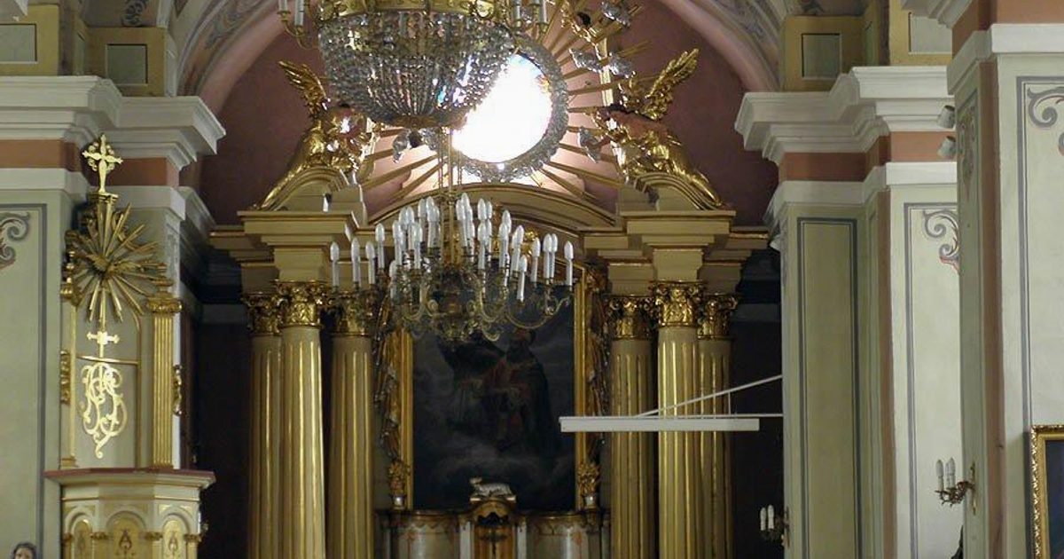 Dzieła sztuki sakralnej — Kościół Jezusa Chrystusa Dobrego Pasterza, Sarnów. Zdjęcie: Wikimedia Commons.