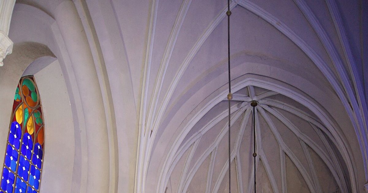 Dzieła sztuki sakralnej — Kościół MB Różańcowej, Kraków. Zdjęcie: Wikimedia Commons.