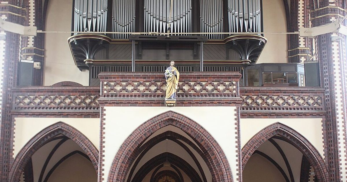 Dzieła sztuki sakralnej — Kościół św. Barbary, Chorzów. Zdjęcie: Wikimedia Commons.