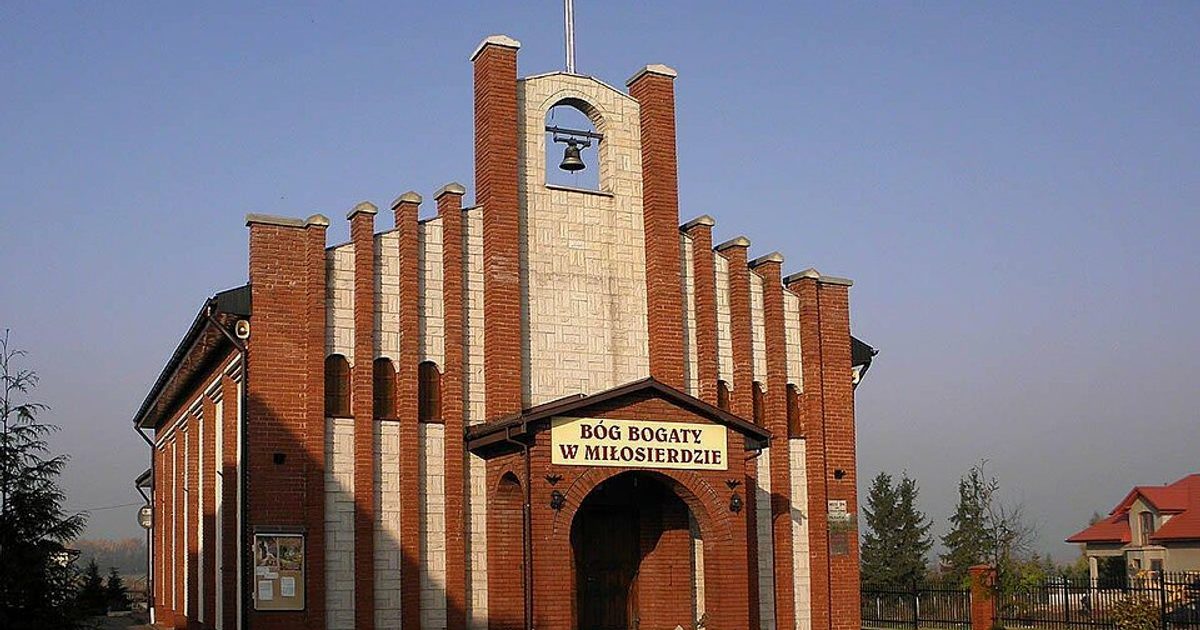 Kościół parafii Kościół bł. Honorata Koźmińskiego w Janiszew — zdjęcie