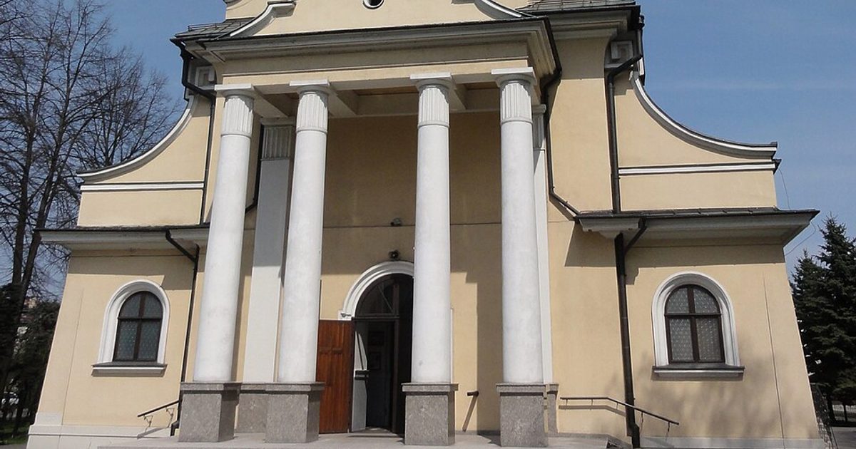 Kościół parafii Kościół Chrystusa Króla w Chybie — zdjęcie