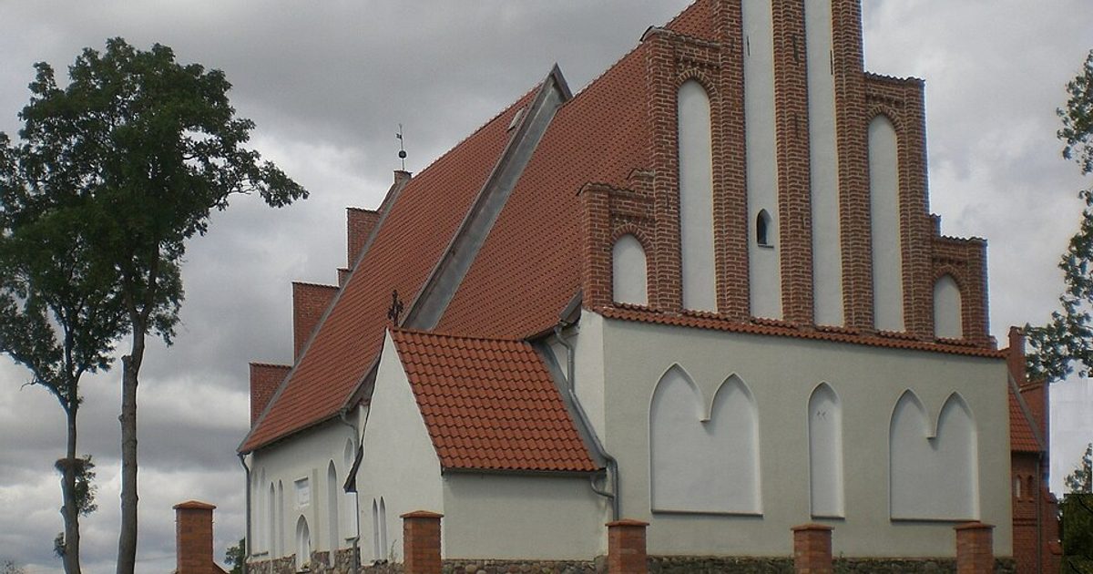 Kościół parafii Kościół Chrystusa Króla w Jarnołtowo — zdjęcie