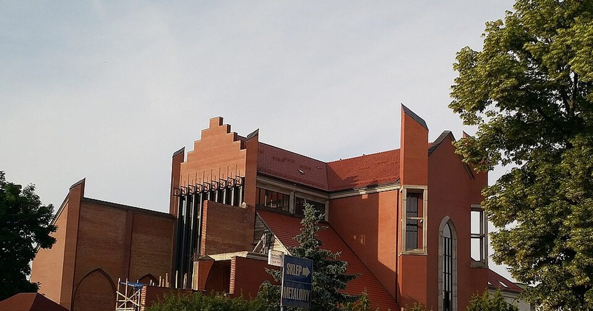Kościół parafii Kościół Ducha Świętego w Ełk — zdjęcie