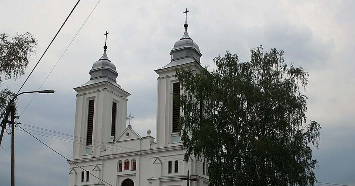 Kościół parafii Kościół Ducha Świętego w Kaletnik — zdjęcie
