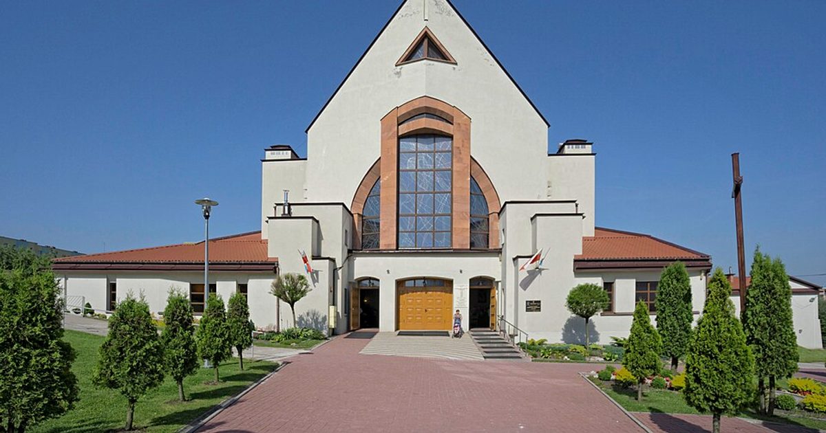 Kościół parafii Kościół Ducha Świętego w Kielce — zdjęcie
