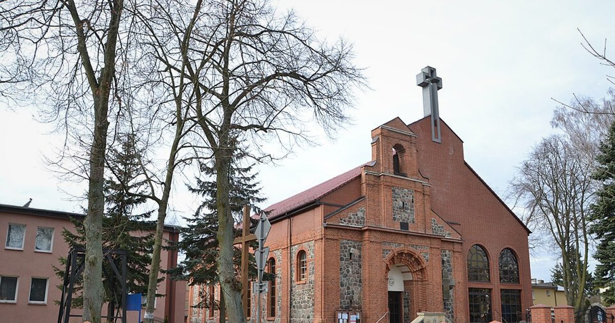 Kościół parafii Kościół Ducha Świętego w Szczecinek — zdjęcie
