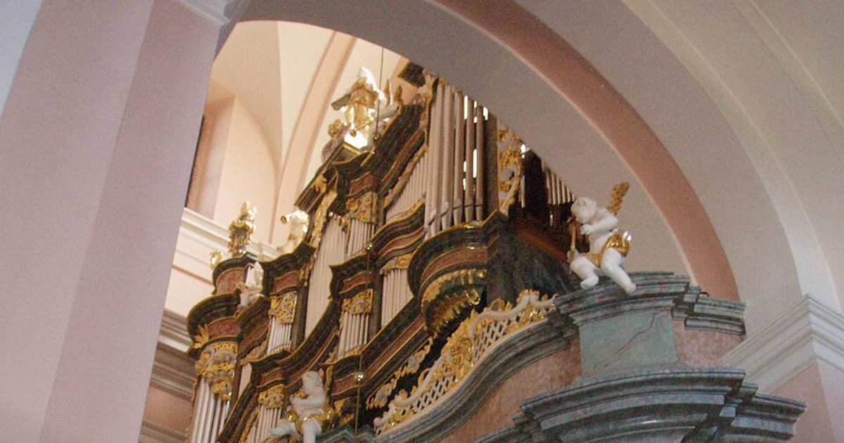 Kościół parafii Kościół Grobu Bożego w Miechów — zdjęcie