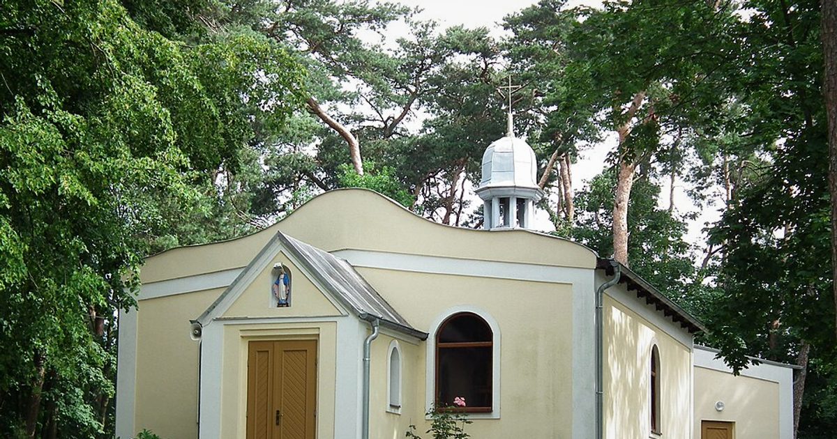 Kościół parafii Kościół Matki Boskiej Częstochowskiej w Mościejewo — zdjęcie
