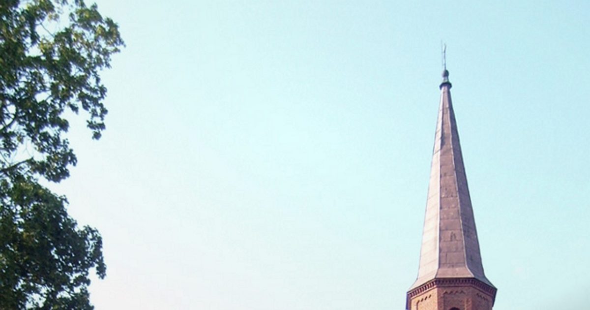 Kościół parafii Kościół Matki Bożej Nieustającej Pomocy w Szydłowo — zdjęcie