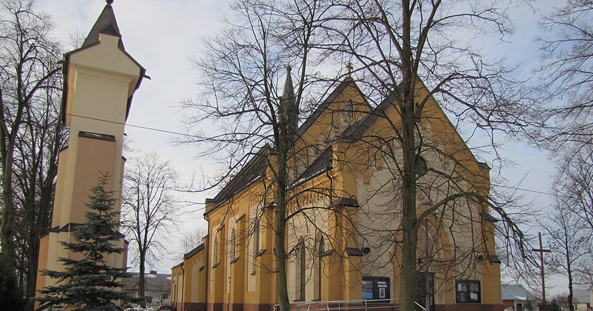 Kościół parafii Kościół MB Bolesnej w Jarocin — zdjęcie