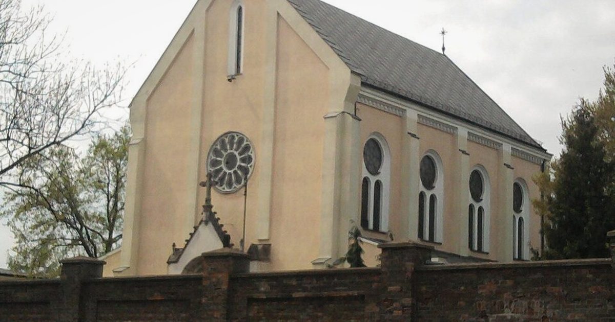 Kościół parafii Kościół MB Częstochowskiej w Warszawa — zdjęcie