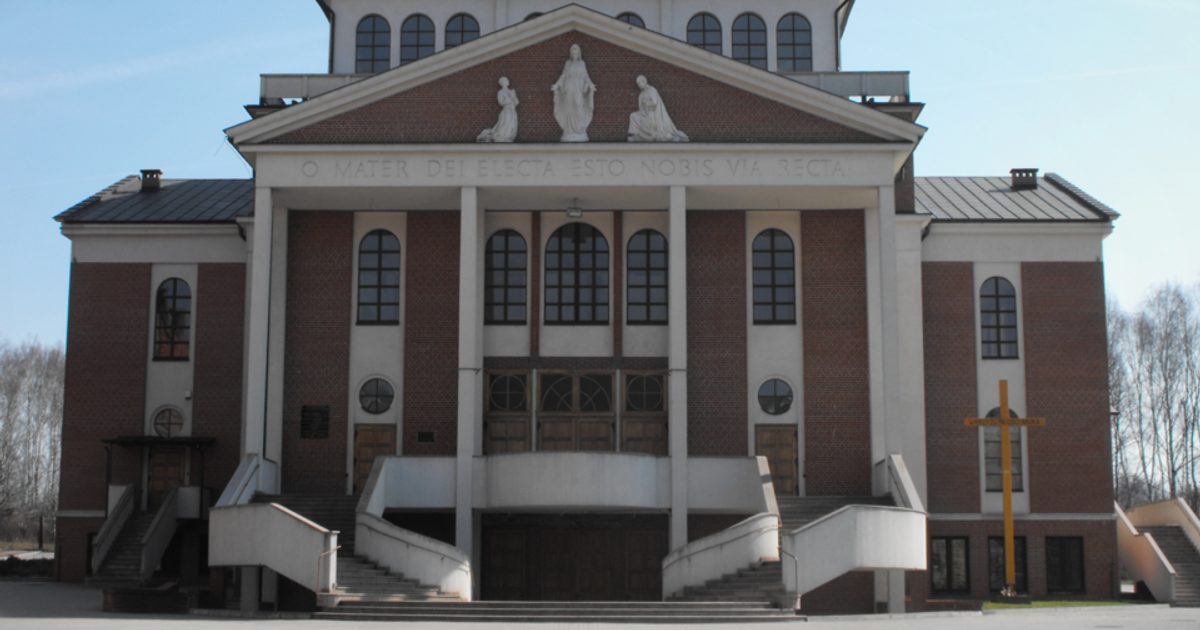 Kościół parafii Kościół MB Kochawińskiej w Gliwice — zdjęcie