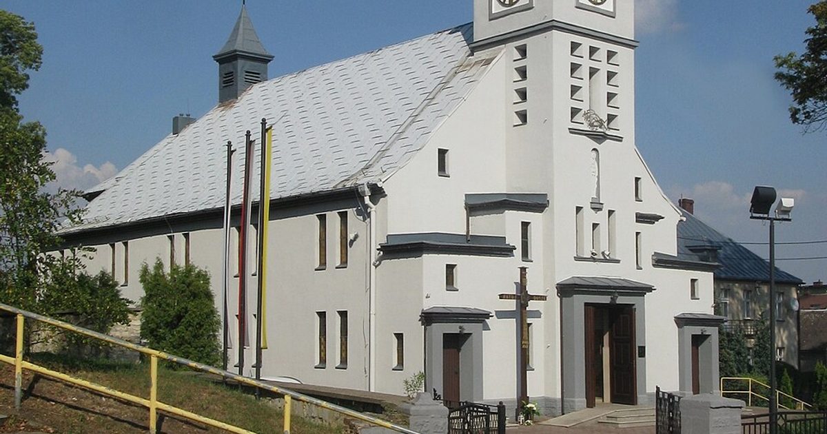 Kościół parafii Kościół MB Nieustającej Pomocy w Piekary Śląskie — zdjęcie