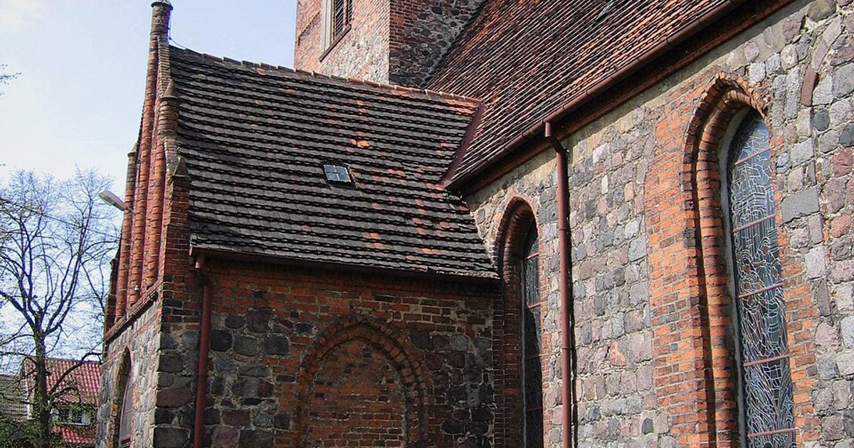 Kościół parafii Kościół MB Nieustającej Pomocy w Trzcińsko-Zdrój — zdjęcie