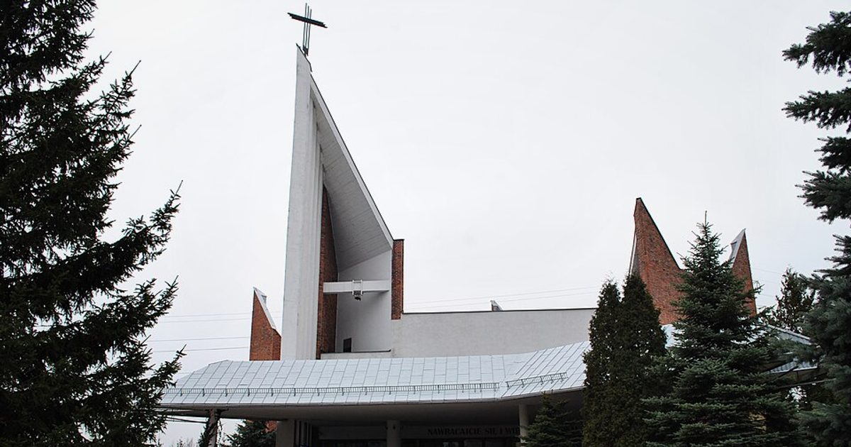 Kościół parafii Kościół MB Piekarskiej w Katowice — zdjęcie