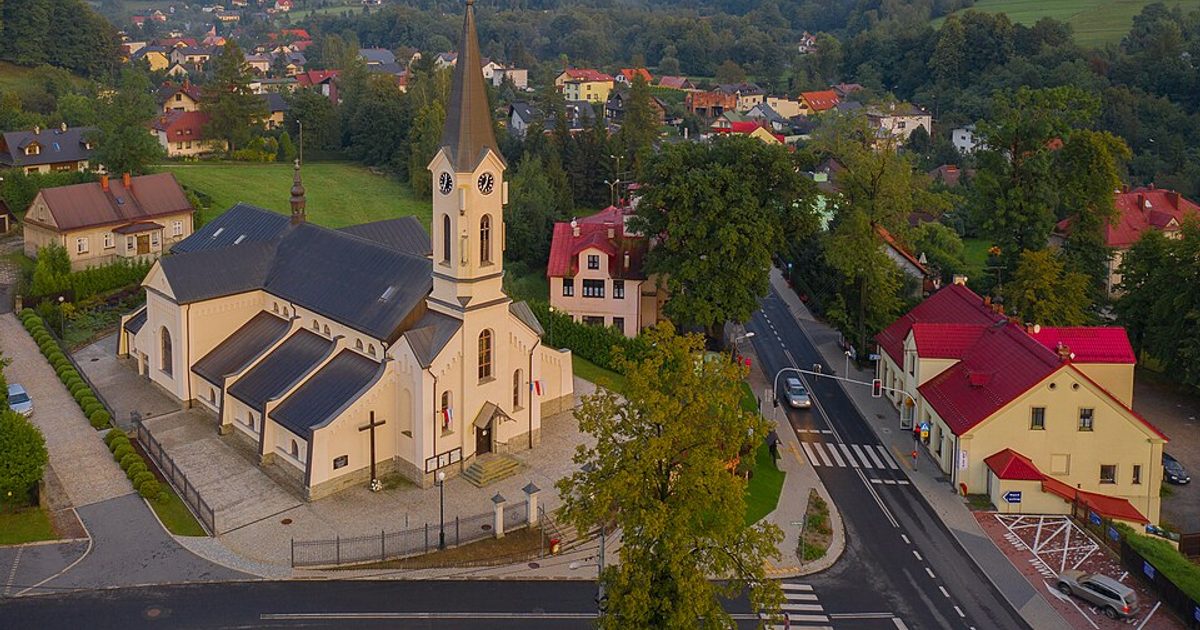 Kościół parafii Kościół MB Pocieszenia w Bielsko-Biała — zdjęcie