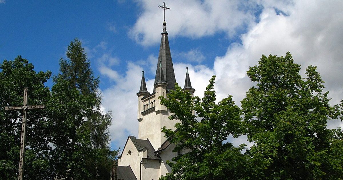 Kościół parafii Kościół MB Różańcowej w Sławatycze — zdjęcie
