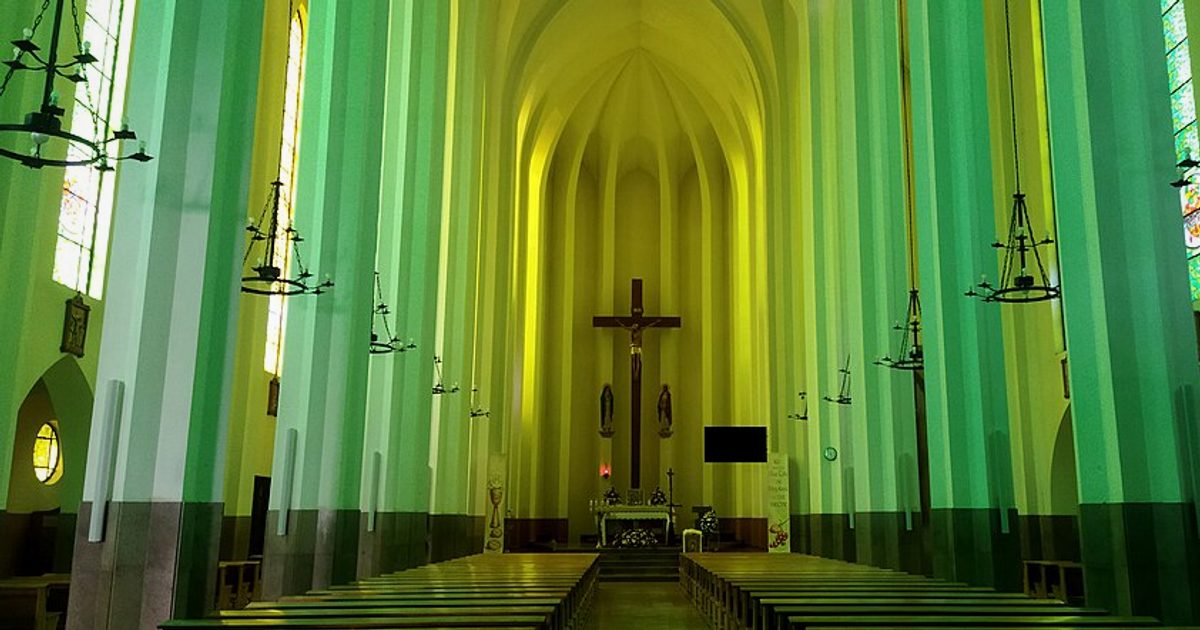 Kościół parafii Kościół MB Różańcowej w Warszawa — zdjęcie