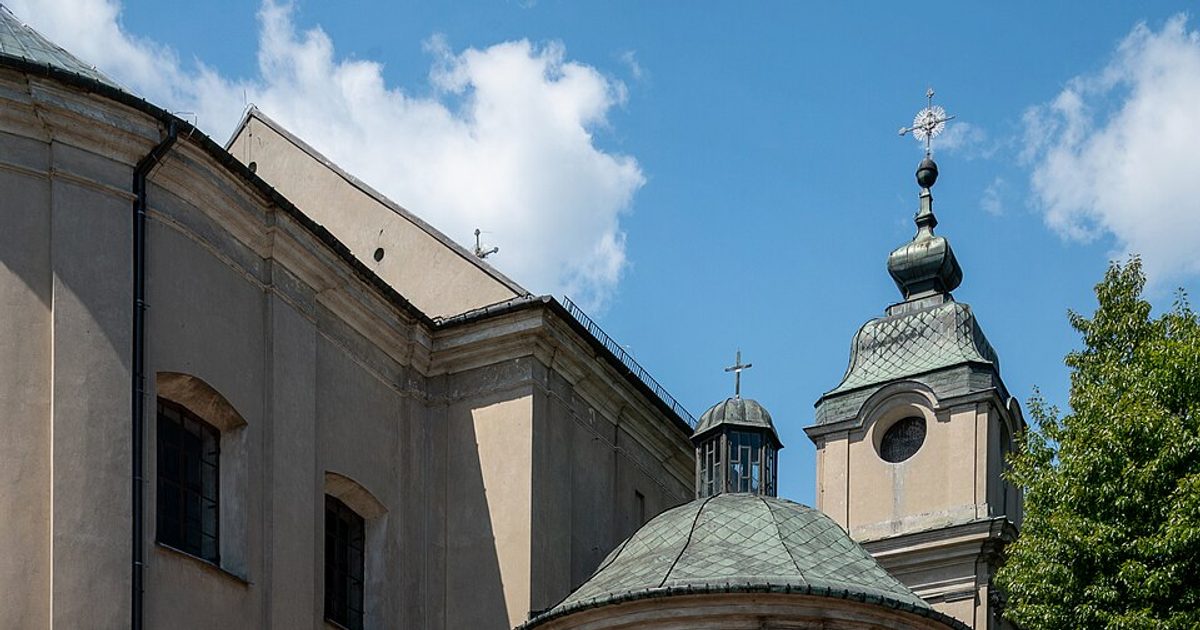 Kościół parafii Kościół MB Szkaplerznej w Warka — zdjęcie