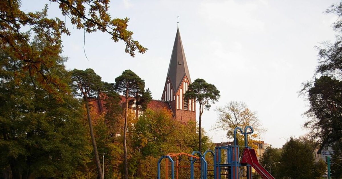 Kościół parafii Kościół Miłosierdzia Bożego w Bydgoszcz — zdjęcie