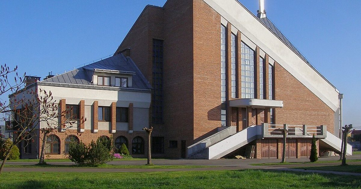 Kościół parafii Kościół Miłosierdzia Bożego w Jasło — zdjęcie
