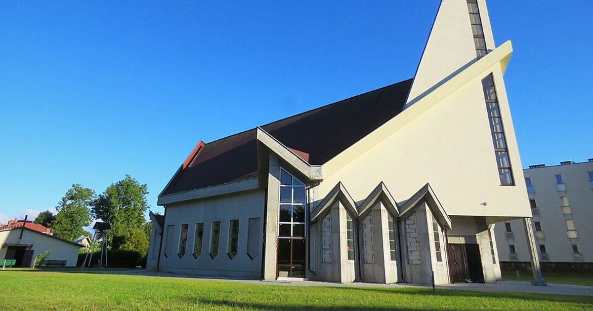 Kościół parafii Kościół Miłosierdzia Bożego w Kołobrzeg — zdjęcie