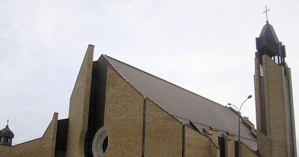 Kościół parafii Kościół Miłosierdzia Bożego w Łódź — zdjęcie