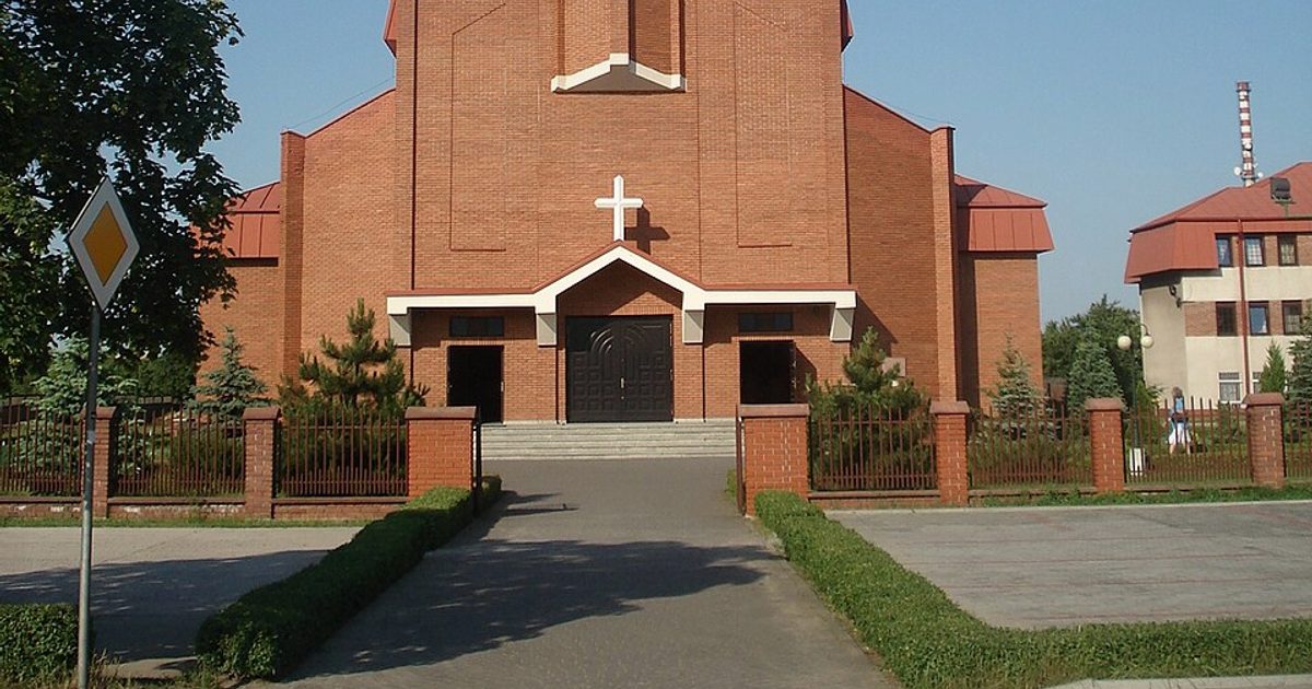 Kościół parafii Kościół Miłosierdzia Bożego w Piotrków Trybunalski — zdjęcie