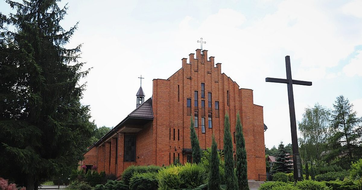Kościół parafii Kościół Miłosierdzia Bożego w Przysucha — zdjęcie