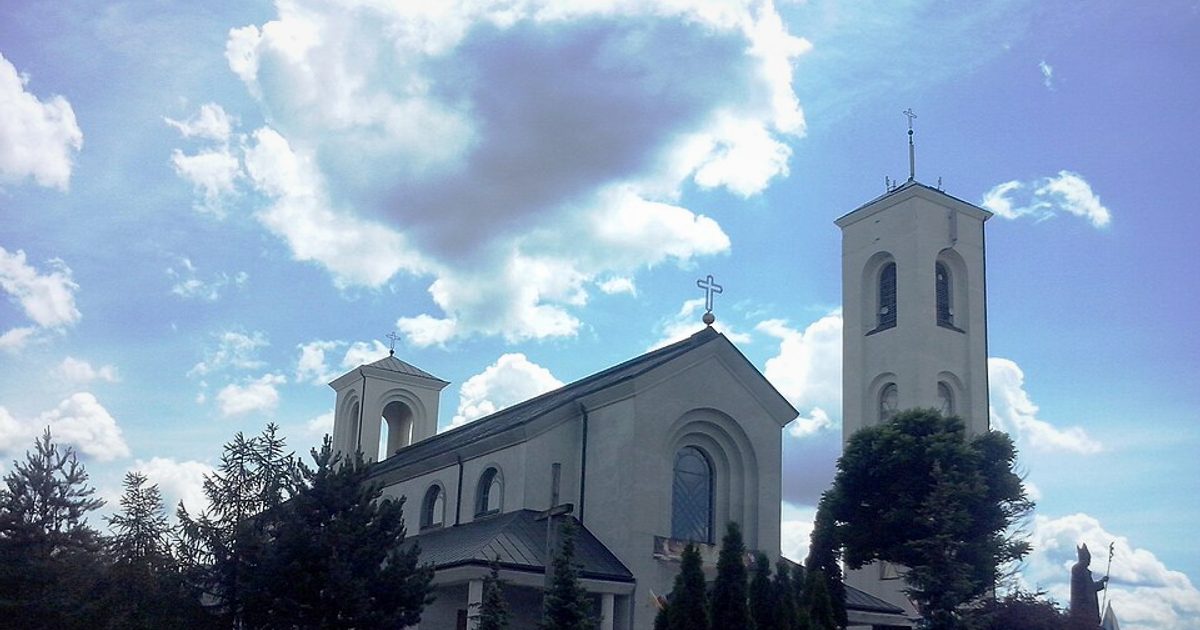 Kościół parafii Kościół Miłosierdzia Bożego w Pułtusk — zdjęcie