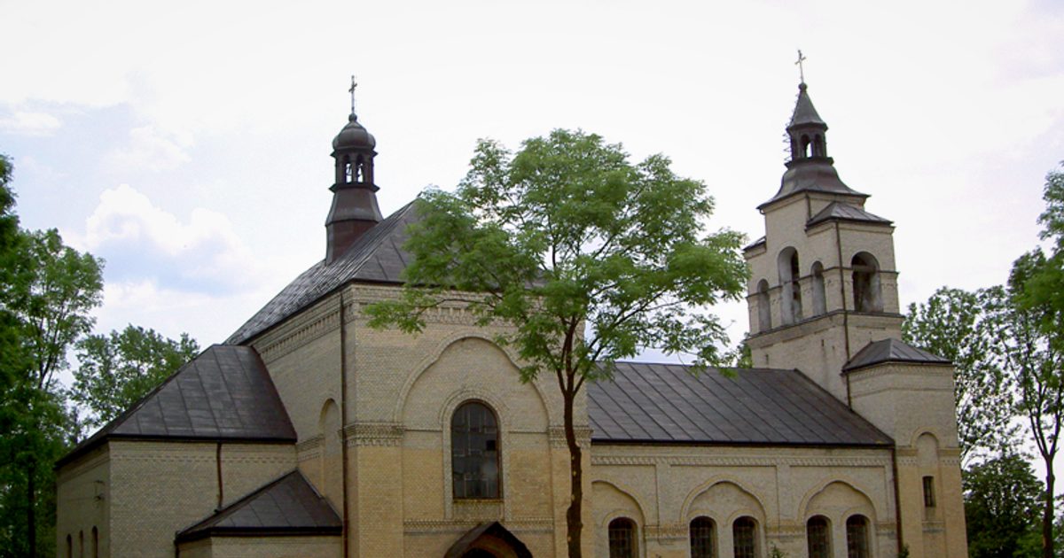 Kościół parafii Kościół Najświętszego Serca Jezusa w Biszcza — zdjęcie