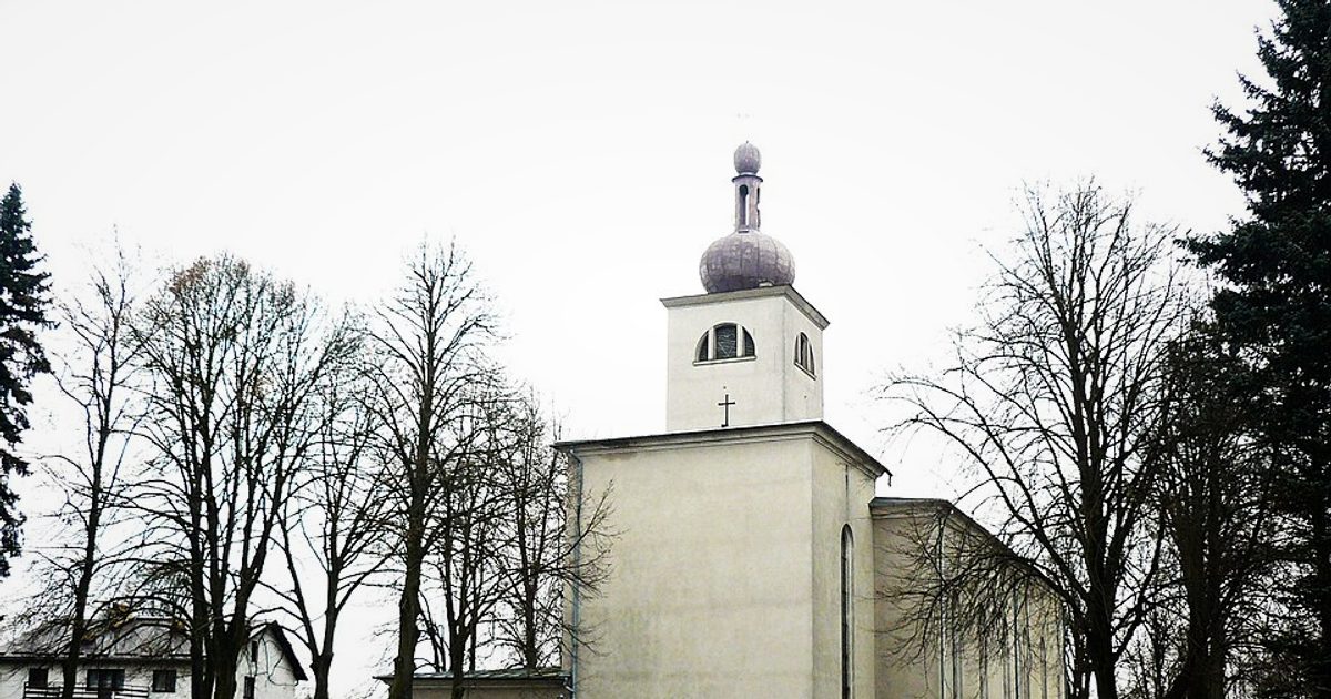 Kościół parafii Kościół Najświętszego Serca Jezusa i św. Anny w Kiszewo — zdjęcie