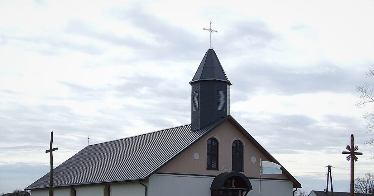 Kościół parafii Kościół Najświętszego Serca Jezusowego w Łosewo — zdjęcie