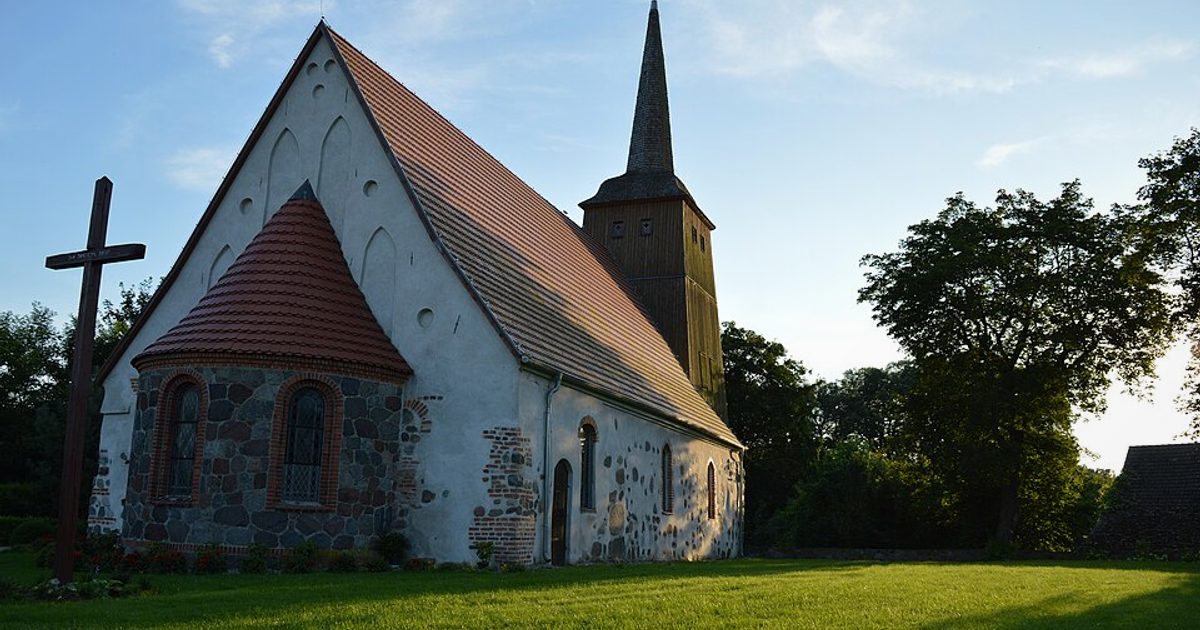 Kościół parafii Kościół Najświętszego Serca Pana Jezusa w Barnimie — zdjęcie