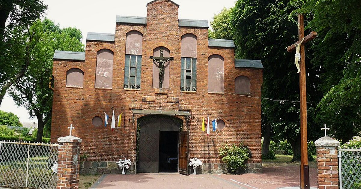 Kościół parafii Kościół Najświętszego Serca Pana Jezusa w Drawsko — zdjęcie