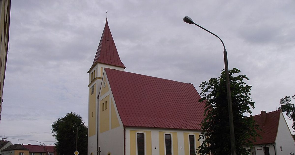 Kościół parafii Kościół Najświętszego Serca Pana Jezusa w Drezdenko — zdjęcie