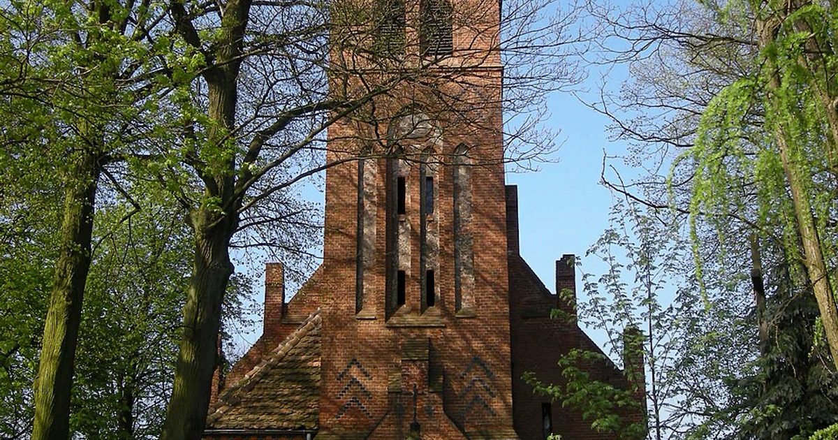 Kościół parafii Kościół Najświętszego Serca Pana Jezusa w Grzybno — zdjęcie
