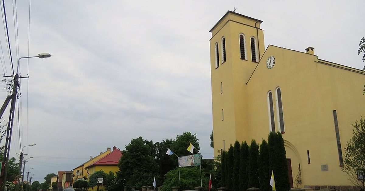 Kościół parafii Kościół Najświętszego Serca Pana Jezusa w Mroczno — zdjęcie