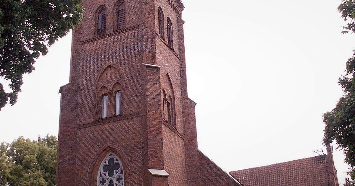 Kościół parafii Kościół Najświętszego Serca Pana Jezusa w Olsztynek — zdjęcie
