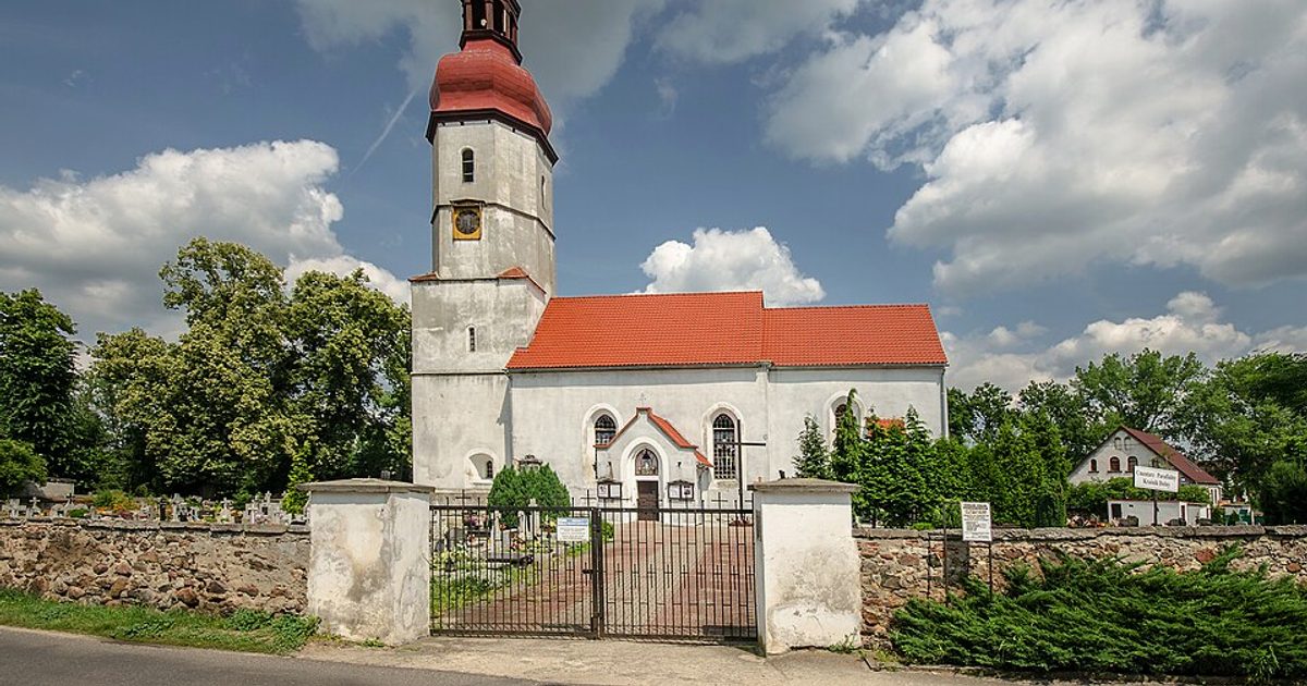 Kościół parafii Kościół Najświętszego Zbawiciela w Kraśnik Dolny — zdjęcie