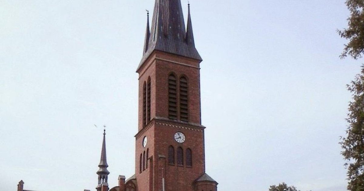 Kościół parafii Kościół Najświętszego Zbawiciela w Ryki — zdjęcie
