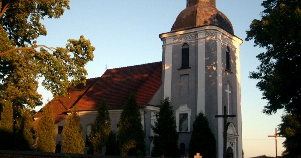 Kościół parafii Kościół Narodzenia NMP w Pruszcz — zdjęcie