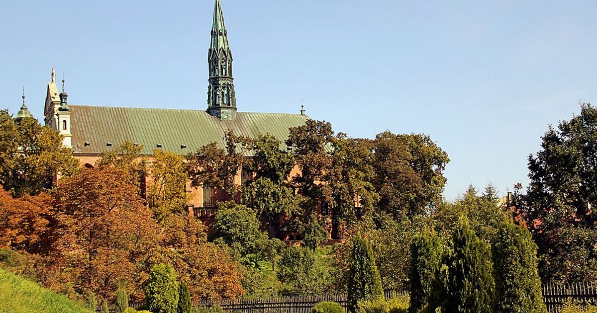 Kościół parafii Kościół Narodzenia NMP w Sandomierz — zdjęcie
