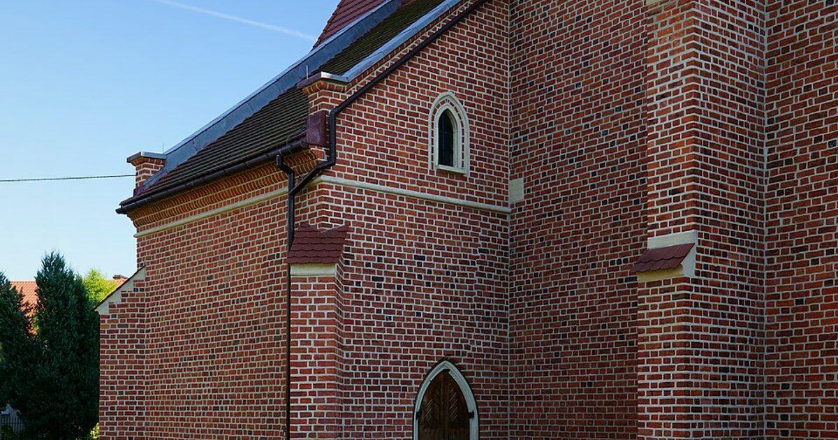 Kościół parafii Kościół Narodzenia NMP w Żarnowiec — zdjęcie