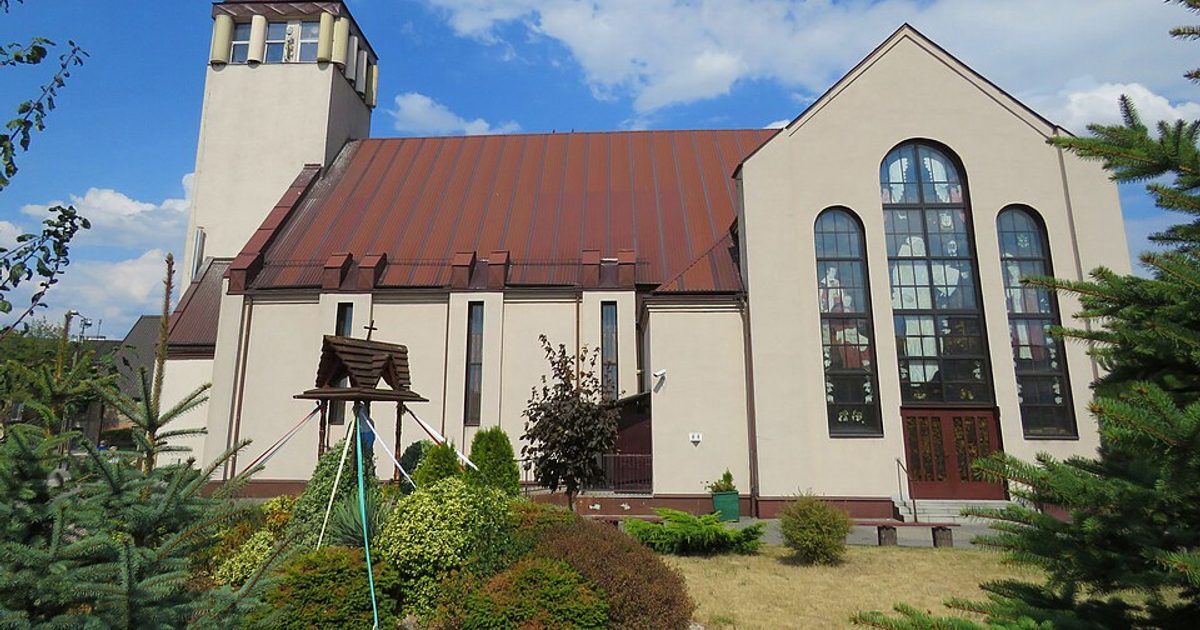 Kościół parafii Kościół Narodzenia Pańskiego w Błonie — zdjęcie