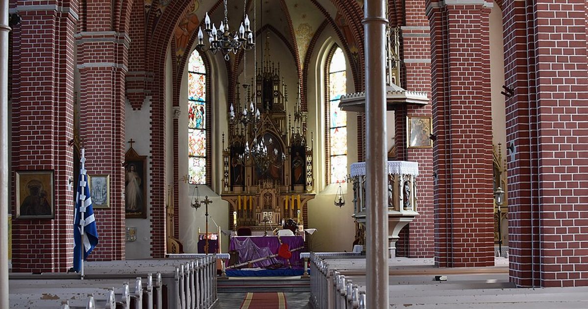 Kościół parafii Kościół Nawiedzenia NMP w Grudynia Wielka — zdjęcie