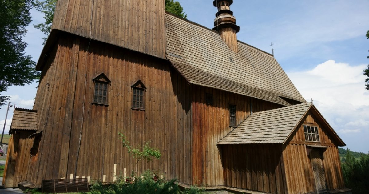 Kościół parafii Kościół Nawiedzenia NMP w Paczółtowice — zdjęcie