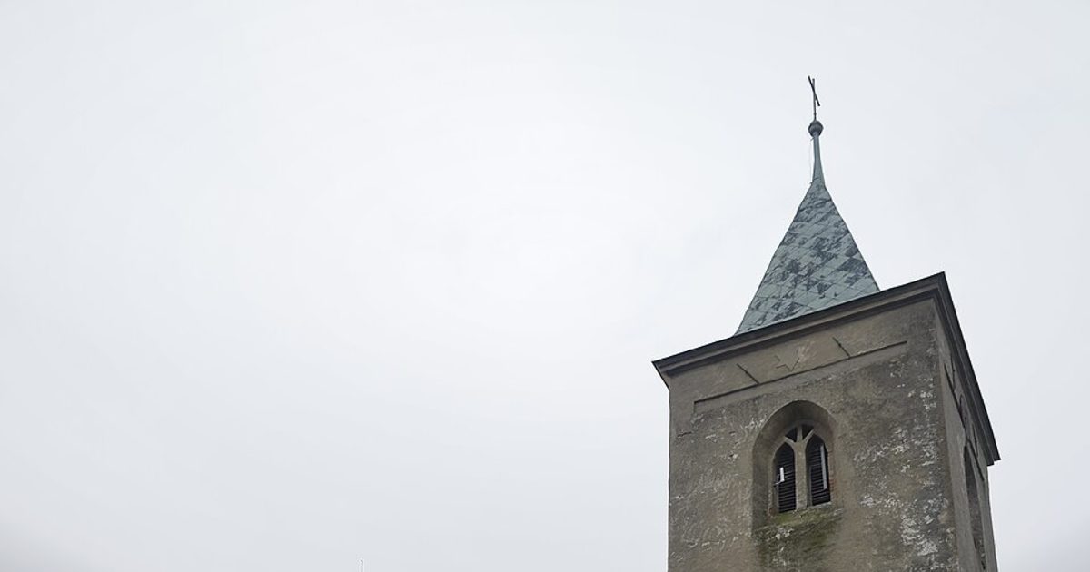 Kościół parafii Kościół Niepokalanego Poczęcia NMP w Bieniów — zdjęcie