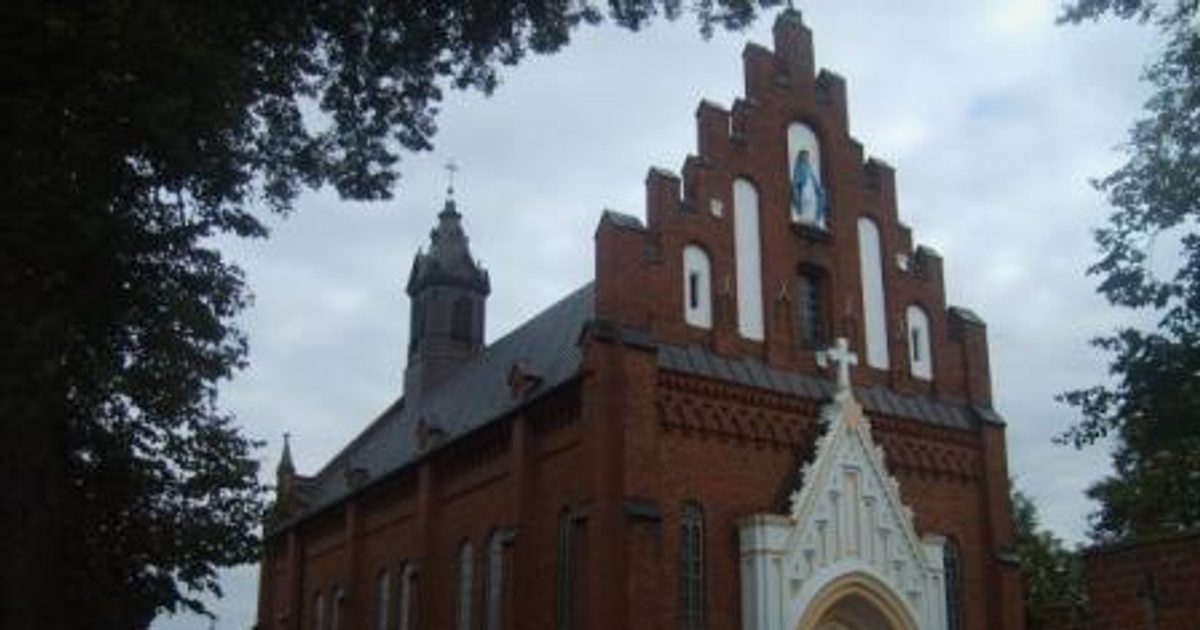Kościół parafii Kościół Niepokalanego Poczęcia NMP w Ceranów — zdjęcie