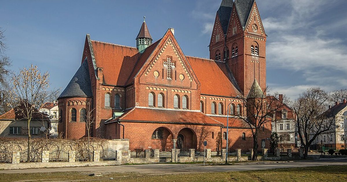 Kościół parafii Kościół Niepokalanego Poczęcia NMP w Chojnów — zdjęcie
